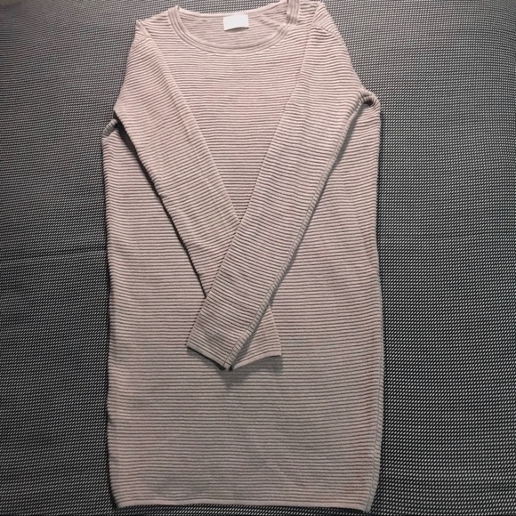 Aritzia | Campanule sweater dress - Silk /Cashmere - Picture 3 of 6